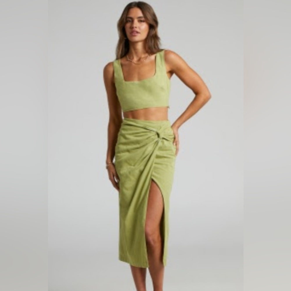 TWO PIECE SET - CROP TOP AND KNOT FRONT MIDI SKIRT